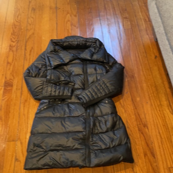 BCBGMAXAZRIA down coat size m - Picture 2 of 8